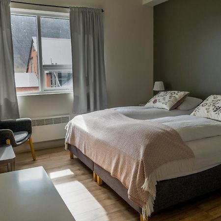 Harbour Inn - Guesthouse Bíldudalur Zewnętrze zdjęcie